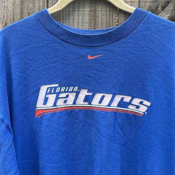 Vintage Nike Florida Gators Men's Blue T-shirt Size Medium - Picture 2 of 8